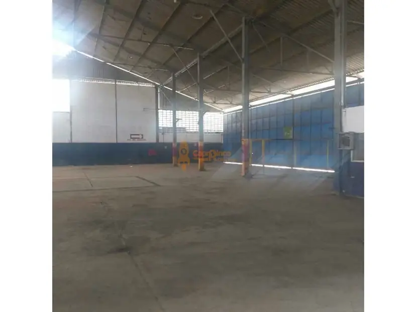 VENTA DE GALPON AV. LA PAZ PUERTO CABELLO EDO CARABOBO