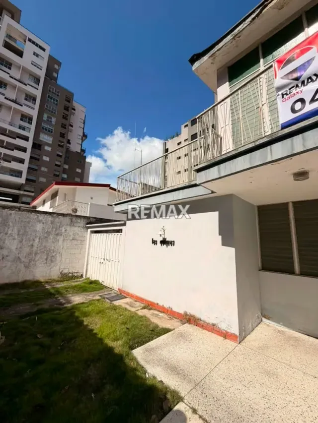 En venta! Casa comercial entre la Avenida Madrid y la Avenida Lara! Barquisimeto este! - 6