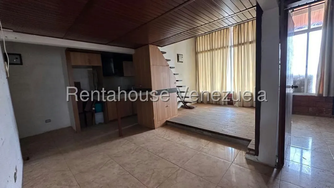 Apartamento (1 Nivel) en Venta en La colina de Catia la mar, Vargas - 4