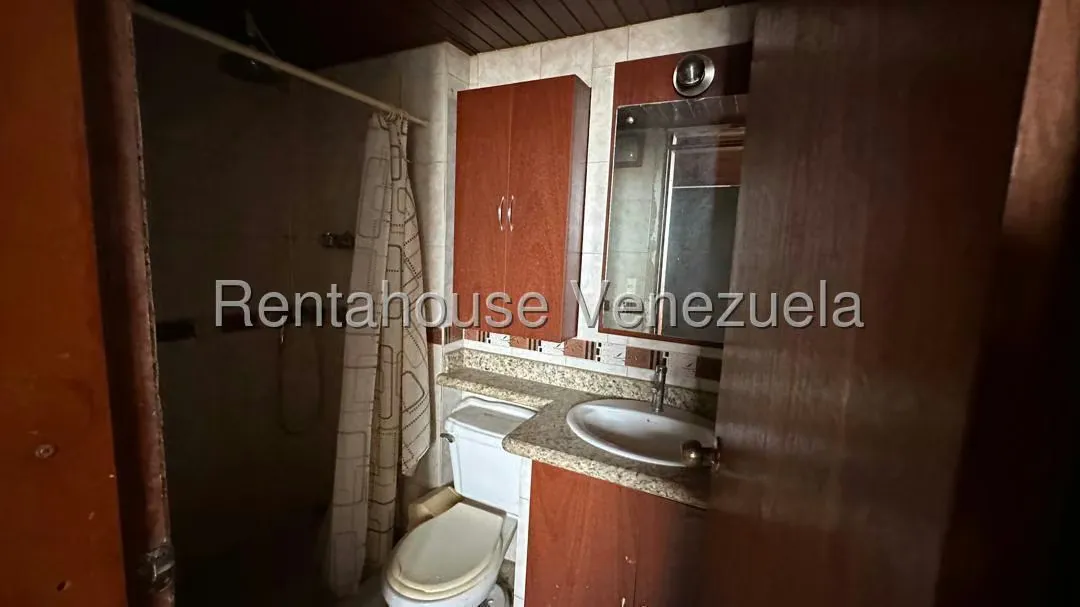 Apartamento (1 Nivel) en Venta en La colina de Catia la mar, Vargas - 10