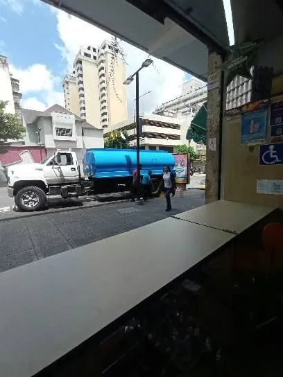 Licorería TOP en Chacao! Fondo de Comercio, 100% Operando! - 8