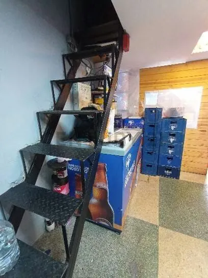 Licorería TOP en Chacao! Fondo de Comercio, 100% Operando! - 10