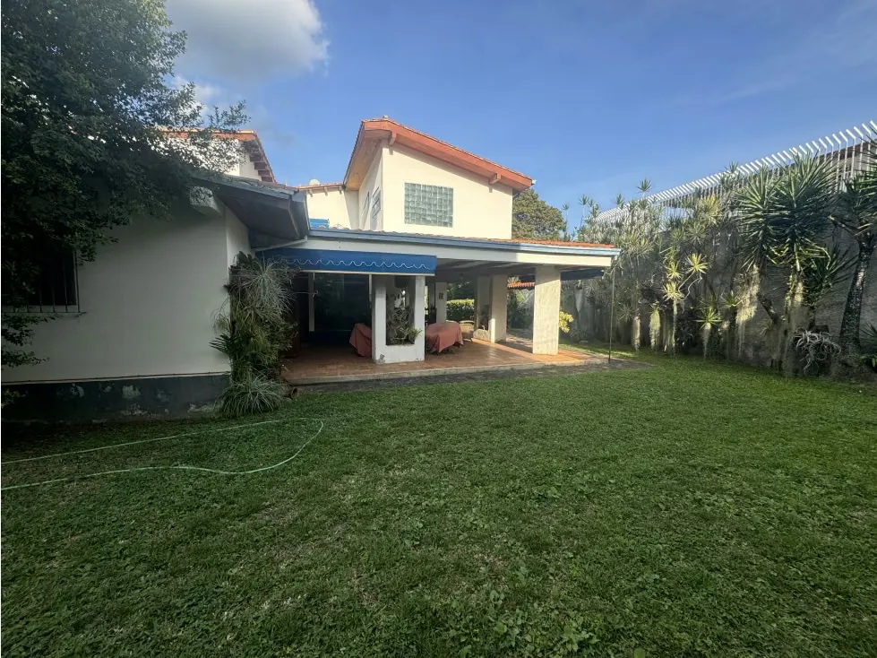 Se vende Casa 859m2 Sebucán 1264 - 2