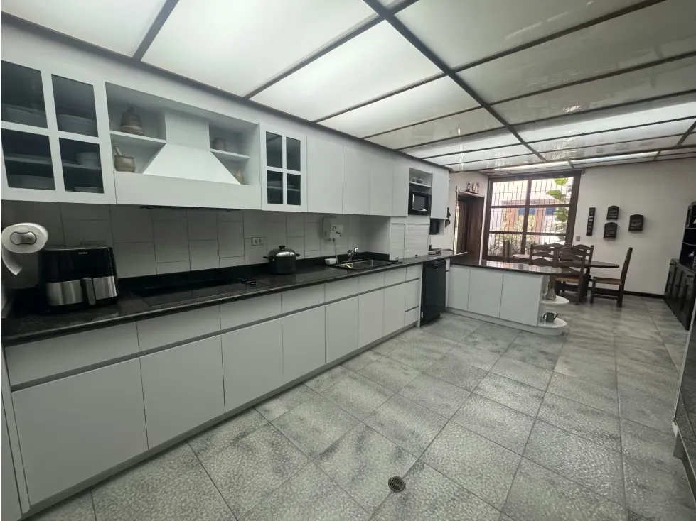 Se vende Casa 859m2 Sebucán 1264 - 9