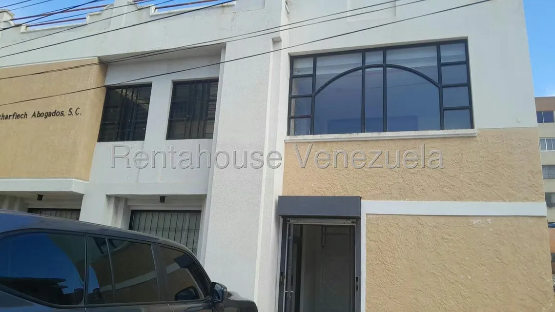 Oficina en Alquiler en Tierra Negra, Zulia