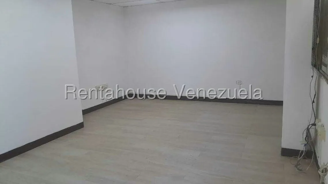 Oficina en Alquiler en Tierra Negra, Zulia - 9