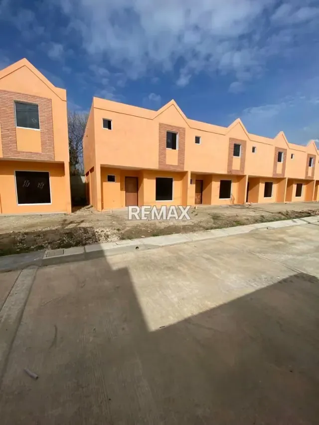 EN VENTA TOWNHOUSE EN CIUDAD ALIANZA GUACARA - 4