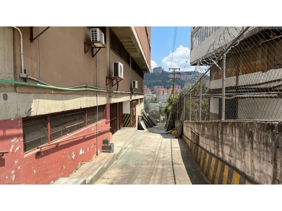 Galpon Industrial Comercial en Guaicay. Baruta - Caracas - 2