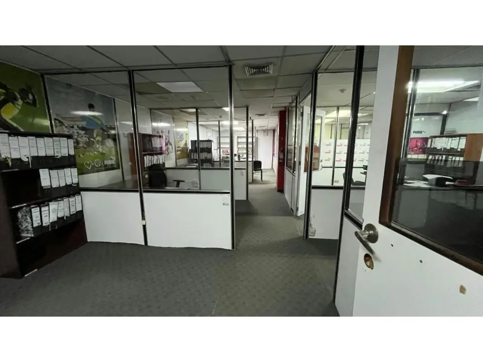 Galpon Industrial Comercial en Guaicay. Baruta - Caracas - 17