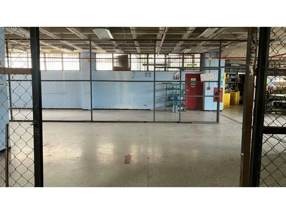 Galpon Industrial Comercial en Guaicay. Baruta - Caracas - 8
