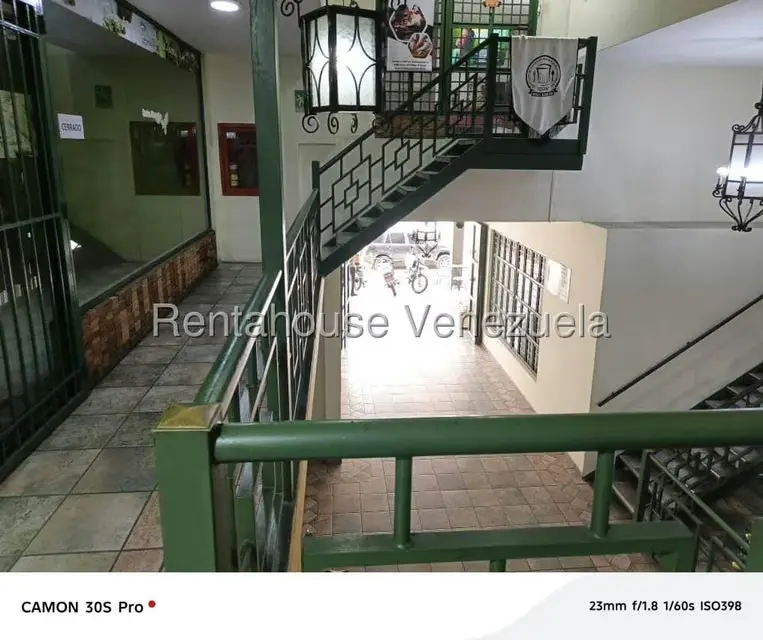 Local Comercial en Alquiler en Avenida Bolivar Norte, Carabobo - 6