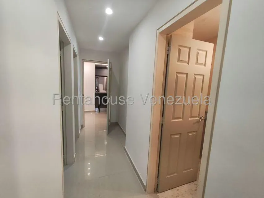 Apartamento (1 Nivel) en Venta en La Lagunita Country Club, Distrito Metropolitano - 21