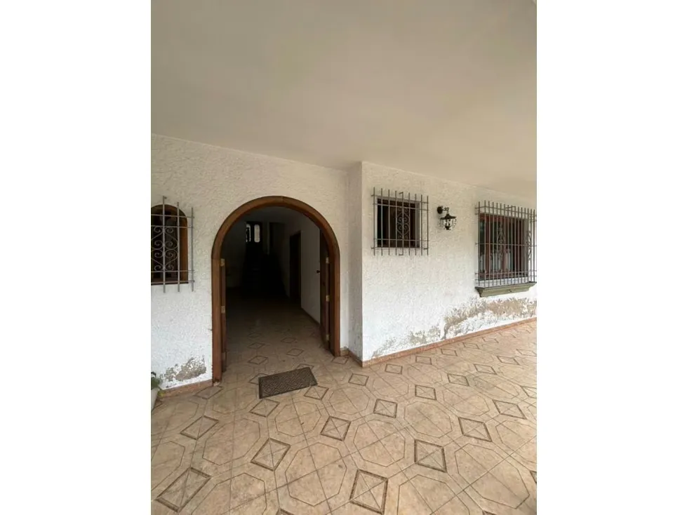 Alquiler de casa en Prados del este (Solo para depósito) - 3