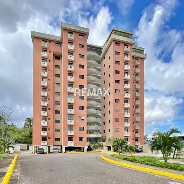AQUILER APARTAMENTO PARAMILLO SUITE