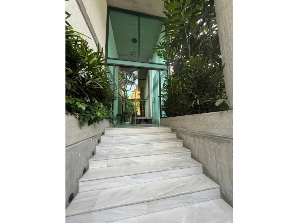 Vendo apartamento dúplex 310m2 Los Naranjos de Las Mercedes 1913 - 2