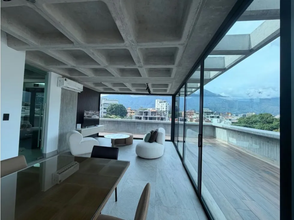 Vendo apartamento dúplex 310m2 Los Naranjos de Las Mercedes 1913 - 18
