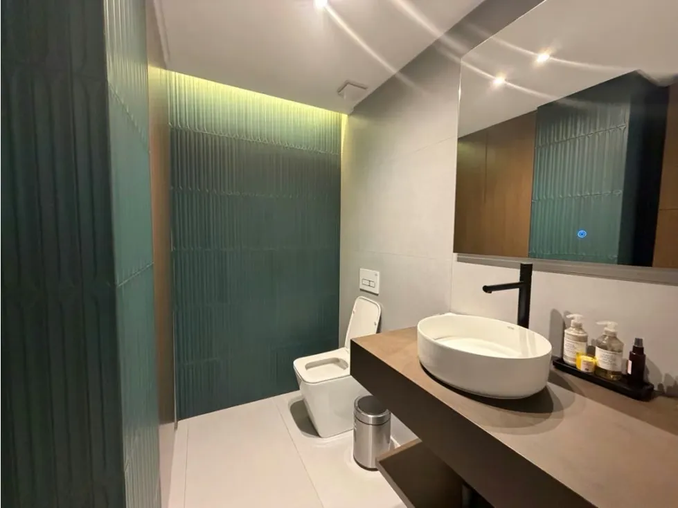 Vendo apartamento dúplex 310m2 Los Naranjos de Las Mercedes 1913 - 25