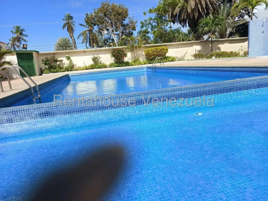 Apartamento (1 Nivel) en Venta en Pampatar, Nueva Esparta - 4