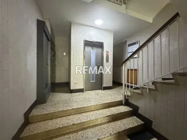 Ubicación Privilegiada en Bello Monte: En venta excelente Apartamento en Calle Beethoven - 3