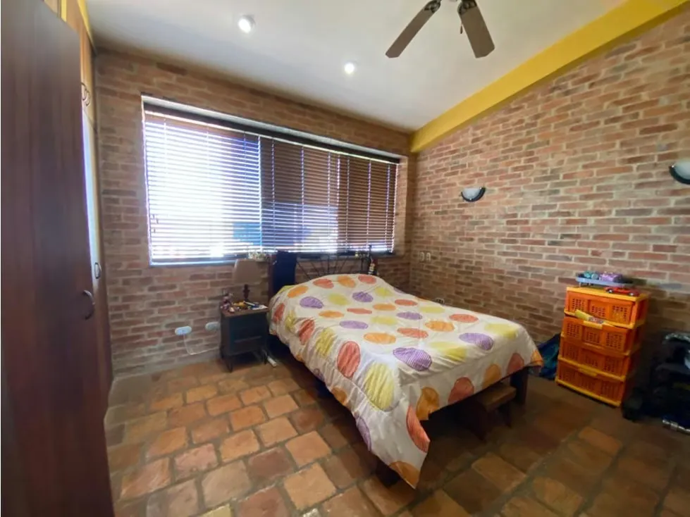 Se vende Apto PH duplex 370m² 3h+s/3b+s/4p Urb Miranda - 12