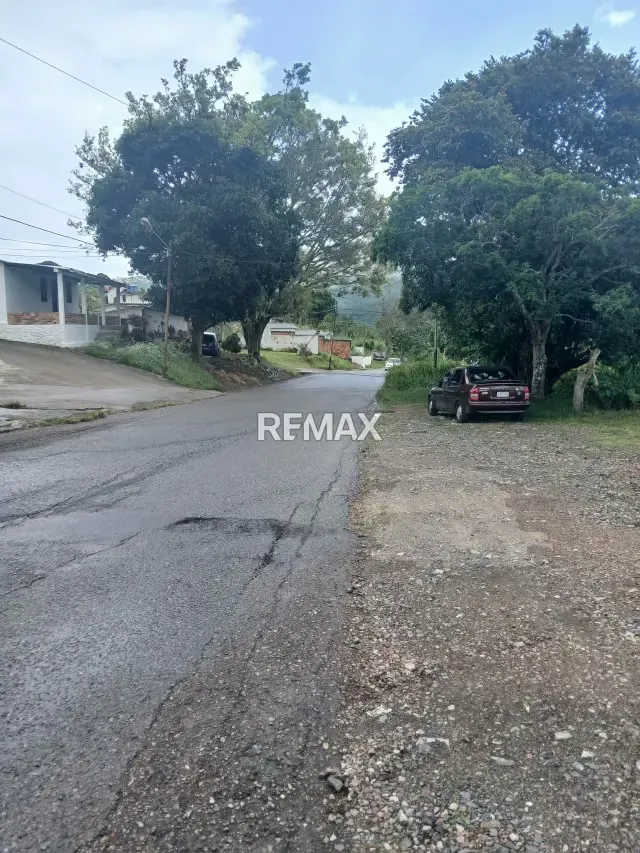 Terreno en venta - 3