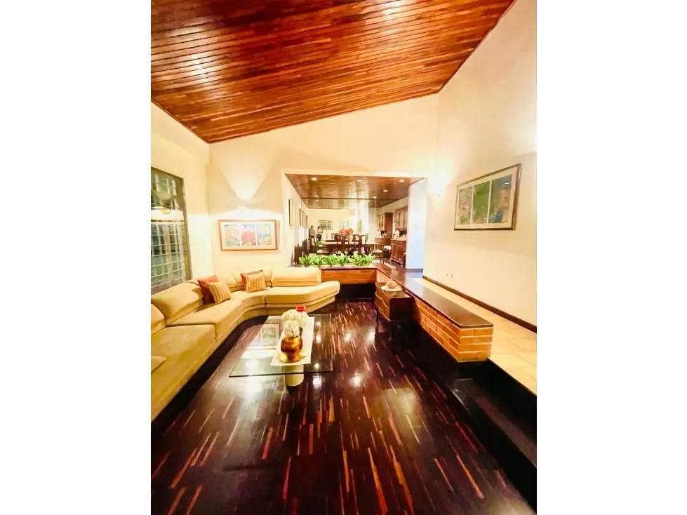 Vendo casa calle cerrada 450m Santa Rosa de Lima 2796 - 3