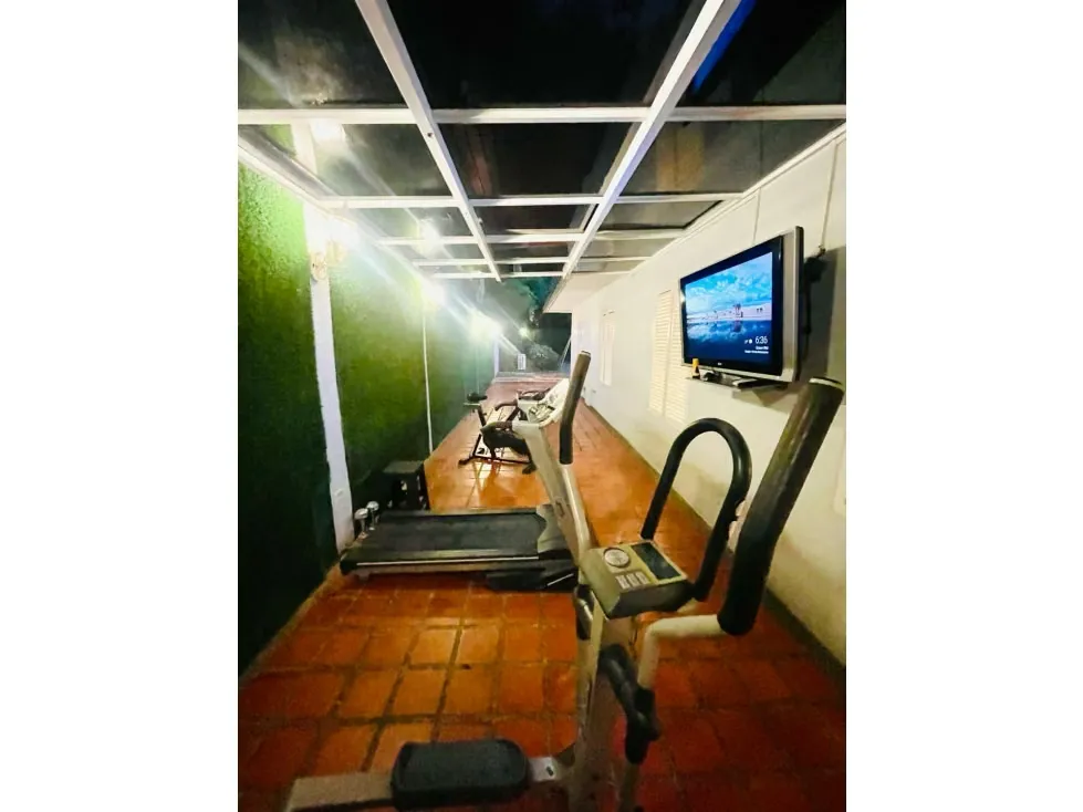 Vendo casa calle cerrada 450m Santa Rosa de Lima 2796 - 10