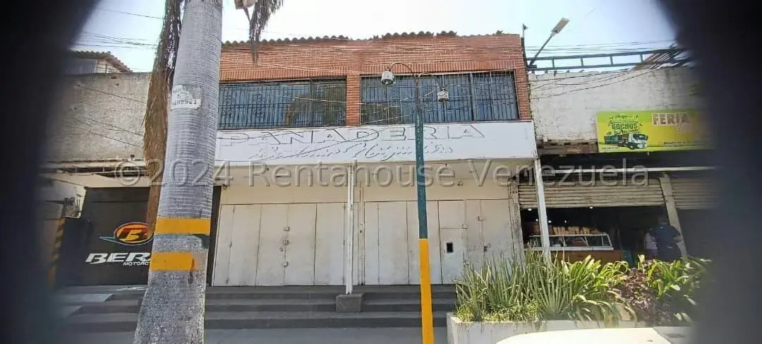 Local Comercial en Alquiler en Caraballeda, Vargas - 2