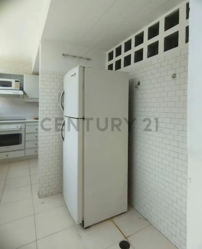 Playa Azul, Naiguata Venta Apartamento - 10