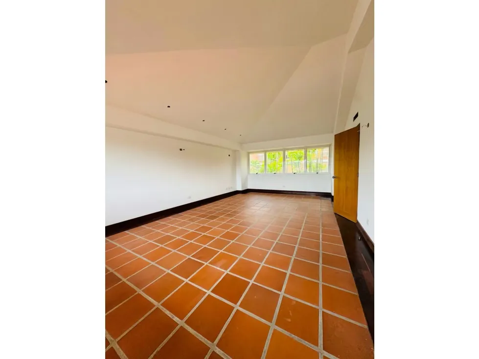Casa en venta 410m2 5H+S/5.5B+S/3P Caurimare - 13