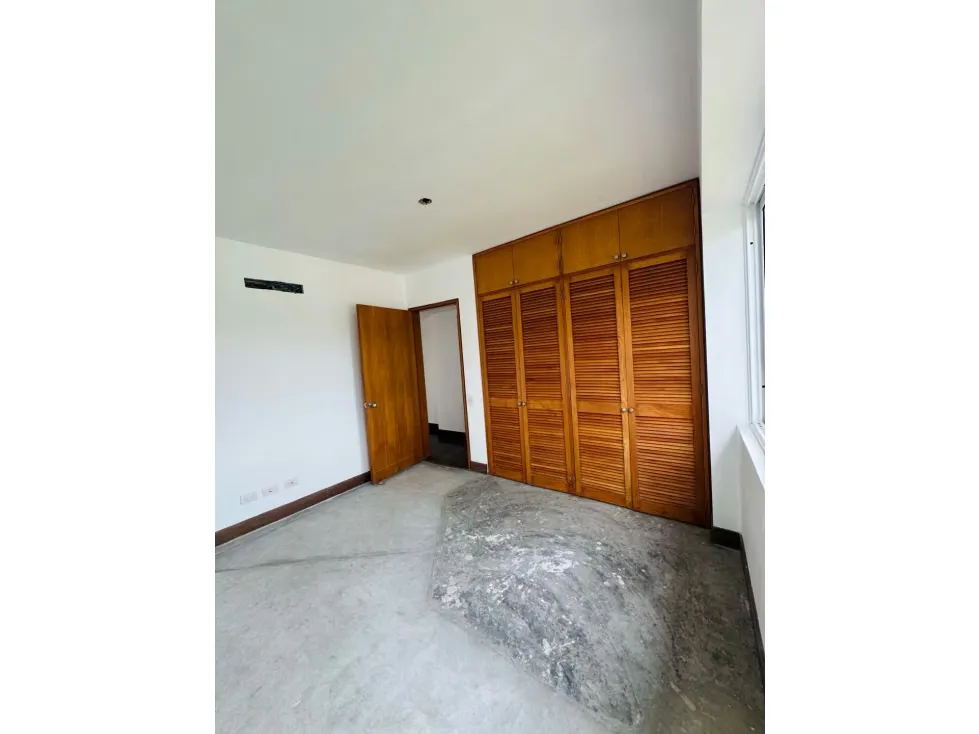 Casa en venta 410m2 5H+S/5.5B+S/3P Caurimare - 19