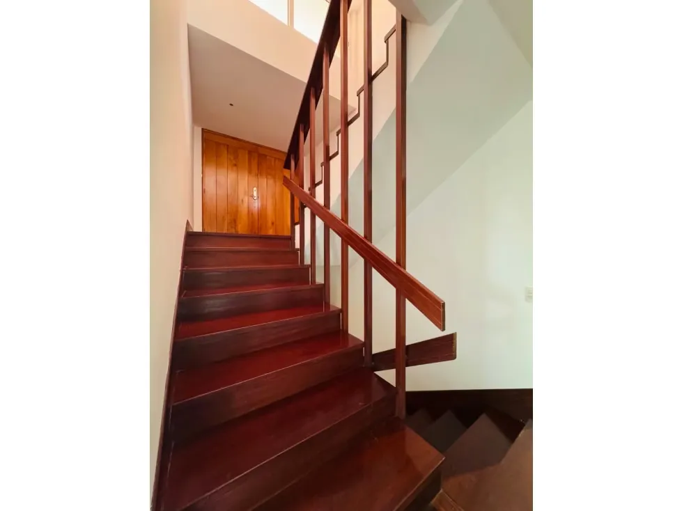 Casa en venta 410m2 5H+S/5.5B+S/3P Caurimare - 10