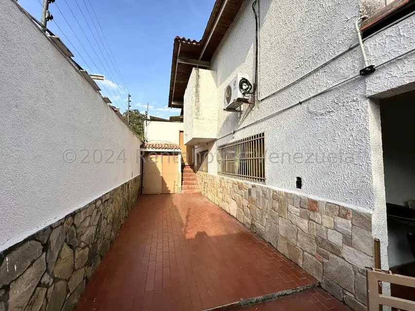 Casa (Multipes Niveles) en Venta en El Limon, Aragua - 42