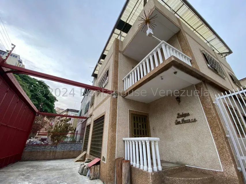 Edificio en Venta en Valle Abajo, Distrito Metropolitano