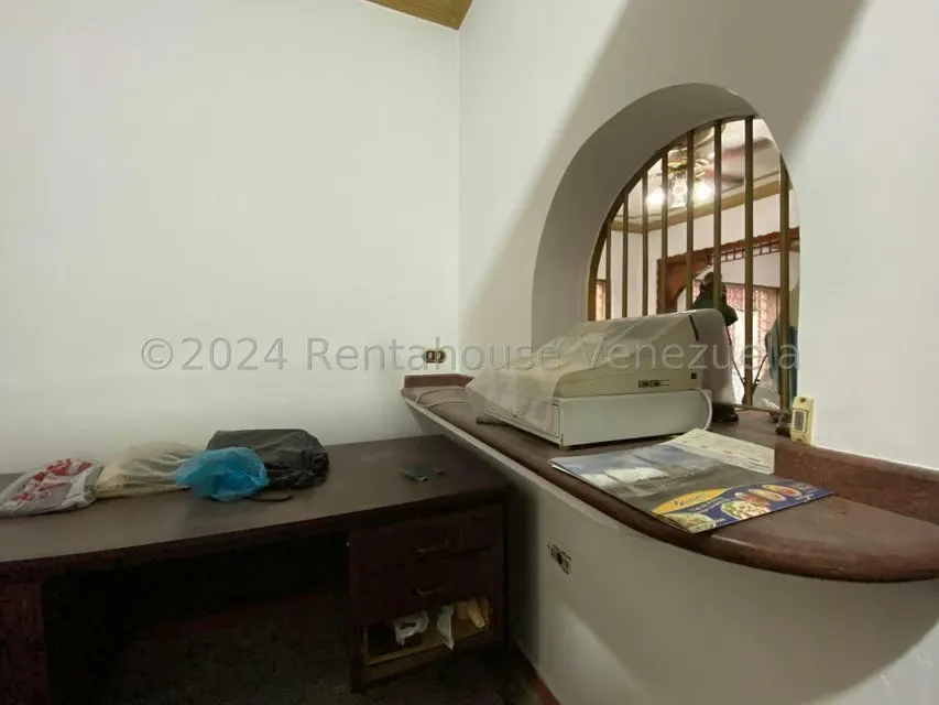 Edificio en Venta en Valle Abajo, Distrito Metropolitano - 11