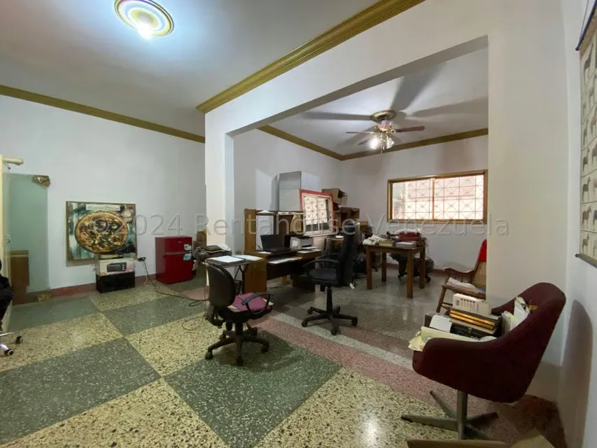 Edificio en Venta en Valle Abajo, Distrito Metropolitano - 17