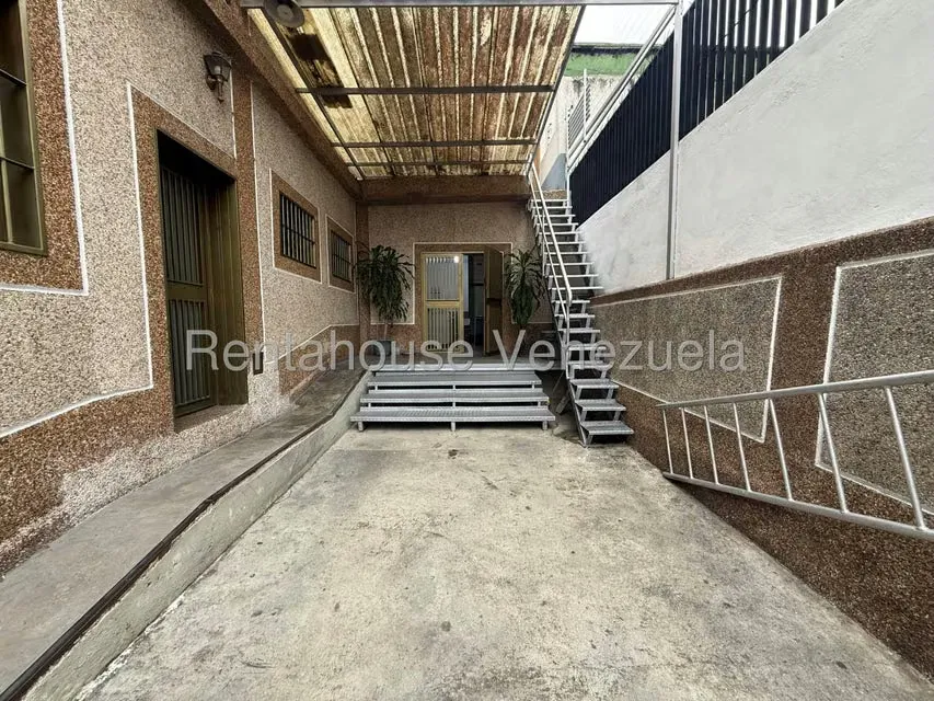 Edificio en Venta en Valle Abajo, Distrito Metropolitano - 39