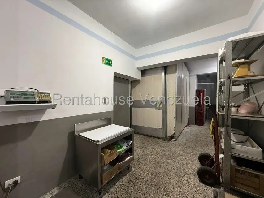 Edificio en Venta en Valle Abajo, Distrito Metropolitano - 43