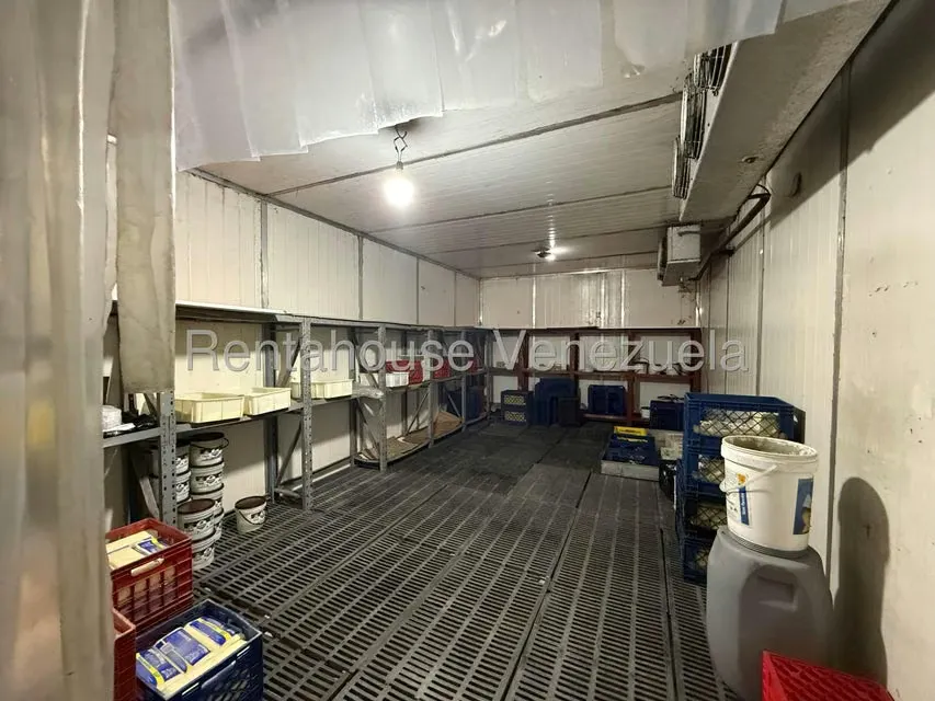 Edificio en Venta en Valle Abajo, Distrito Metropolitano - 48