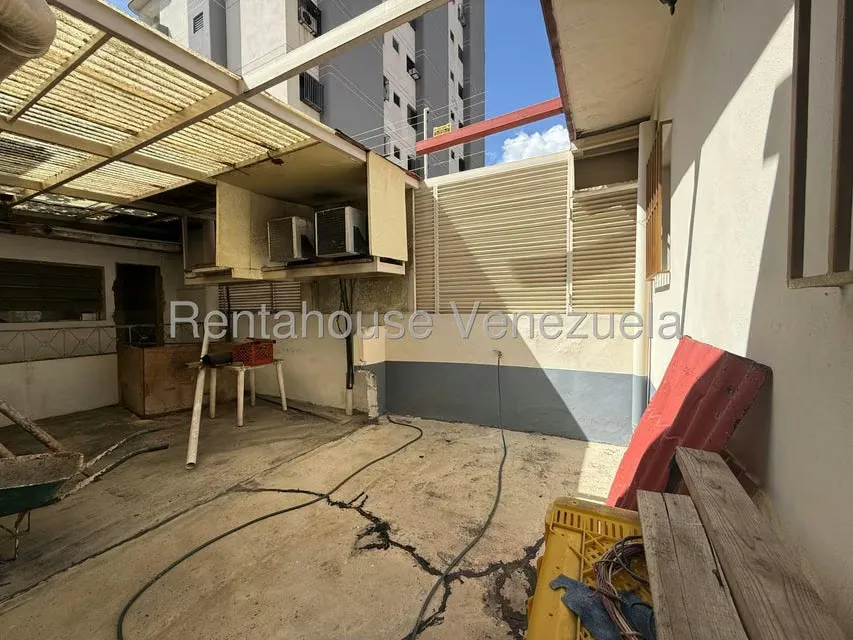 Edificio en Venta en Valle Abajo, Distrito Metropolitano - 56