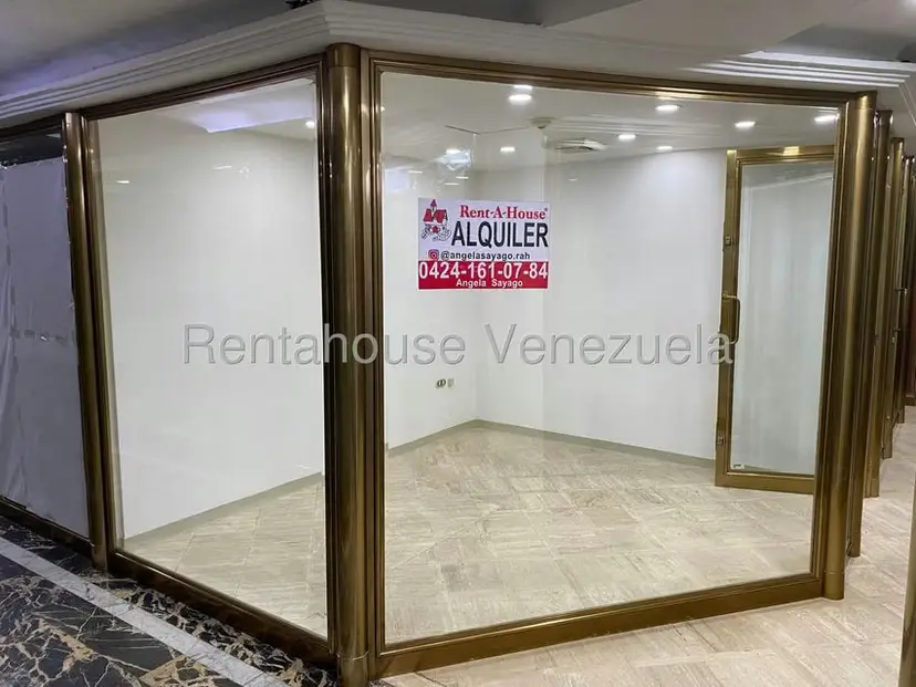 Comercial (Local Comercial) en Alquiler en Chuao, Distrito Metropolitano