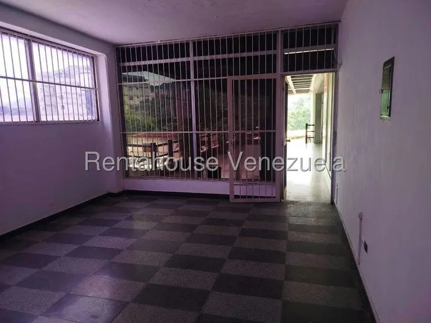 Local Comercial en Alquiler en Avenida Bolivar Norte, Carabobo - 11