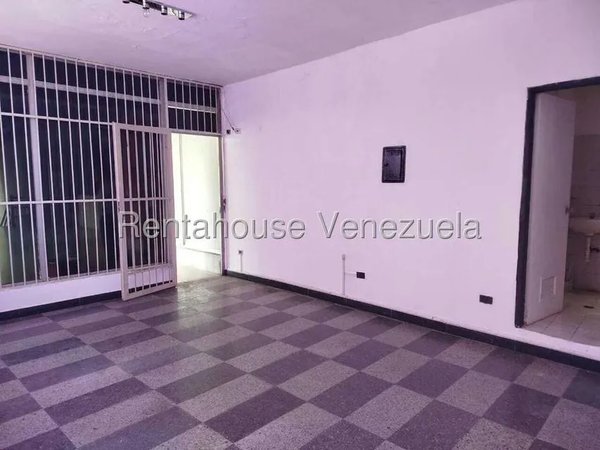 Local Comercial en Alquiler en Avenida Bolivar Norte, Carabobo - 7