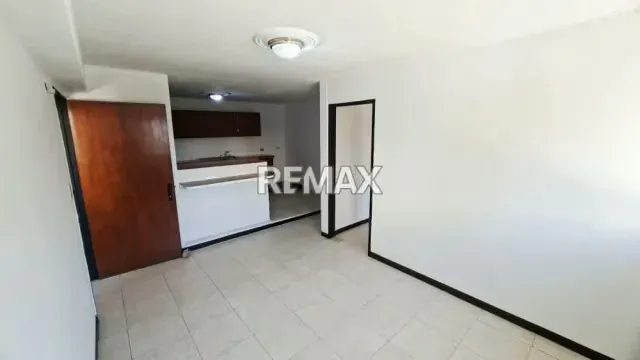 Residencias Bayona, Urb. Los Guayabitos, Naguanagua. - 9