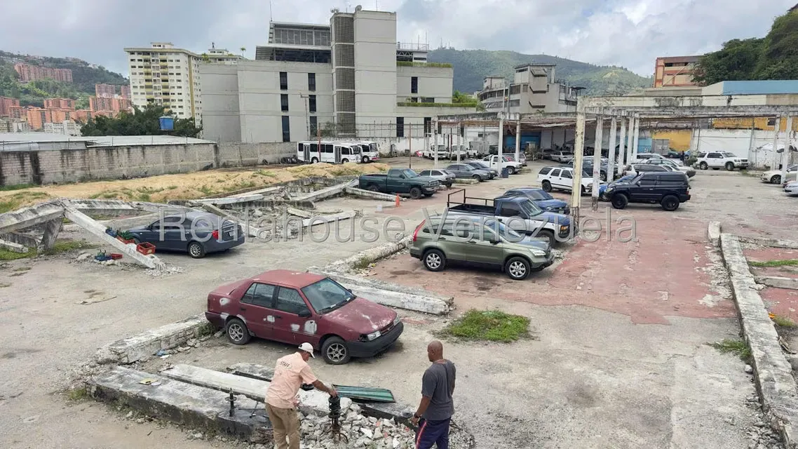 Terreno (Comercial) en Alquiler en Guaicay, Distrito Metropolitano - 20