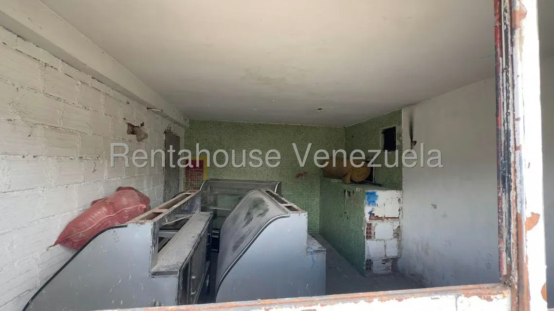 Terreno (Comercial) en Alquiler en Guaicay, Distrito Metropolitano - 31