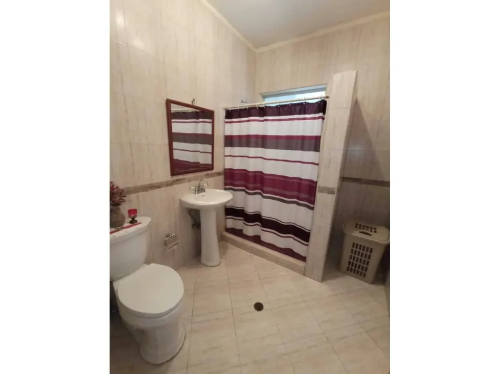 Alquilo anexo 72m2 La California Sur 0938 - 9