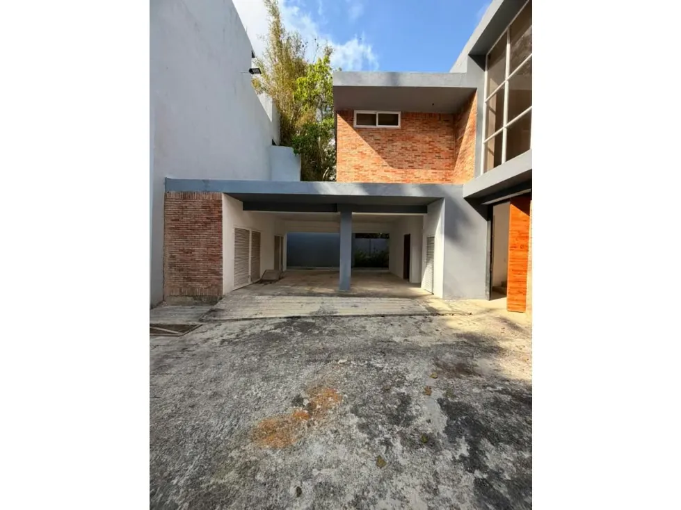 SE VENDE CASA EN ALTO HATILLO DE 800MTS2 - 7