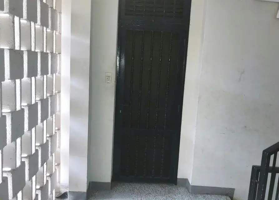 Local Comercial en Alquiler en Avenida Bella Vista, Zulia - 2