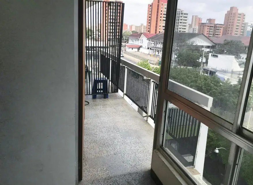 Local Comercial en Alquiler en Avenida Bella Vista, Zulia - 10